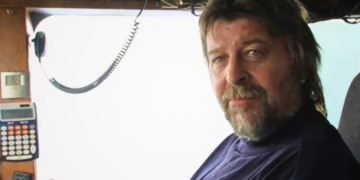 What Happened to Phil Harris on Deadliest Catch? True Story Explained